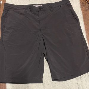 Travis Mathew 38 shorts